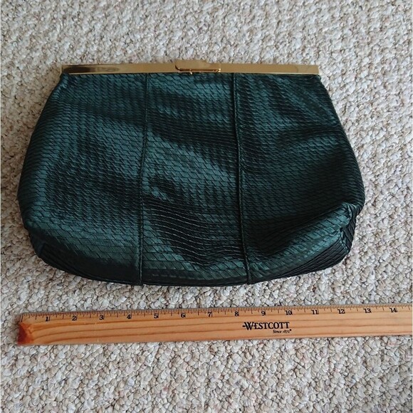 Halston Heritage foldable Frame Clutch in lux weaved green silk - Picture 13 of 15